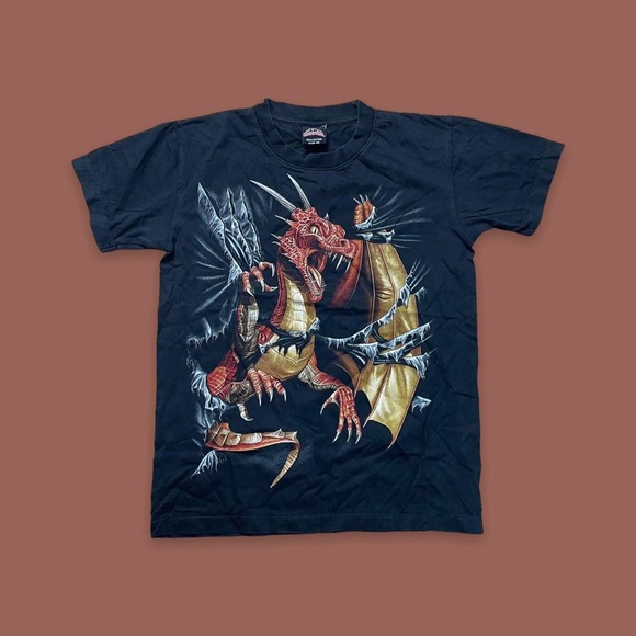 Rock Tees Other - Vintage Dragon Print Tshirt